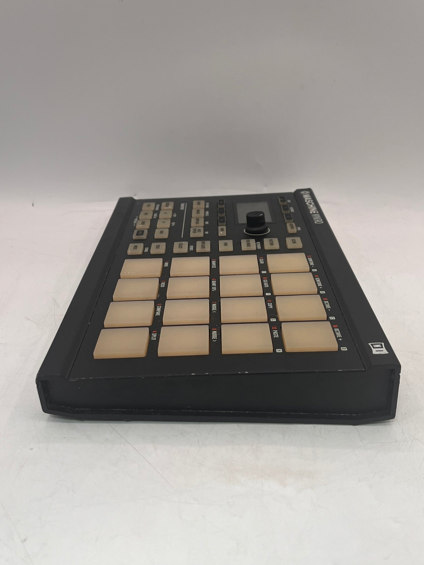 Native Instruments Maschine Mikro MK2 Pro Audio Controller