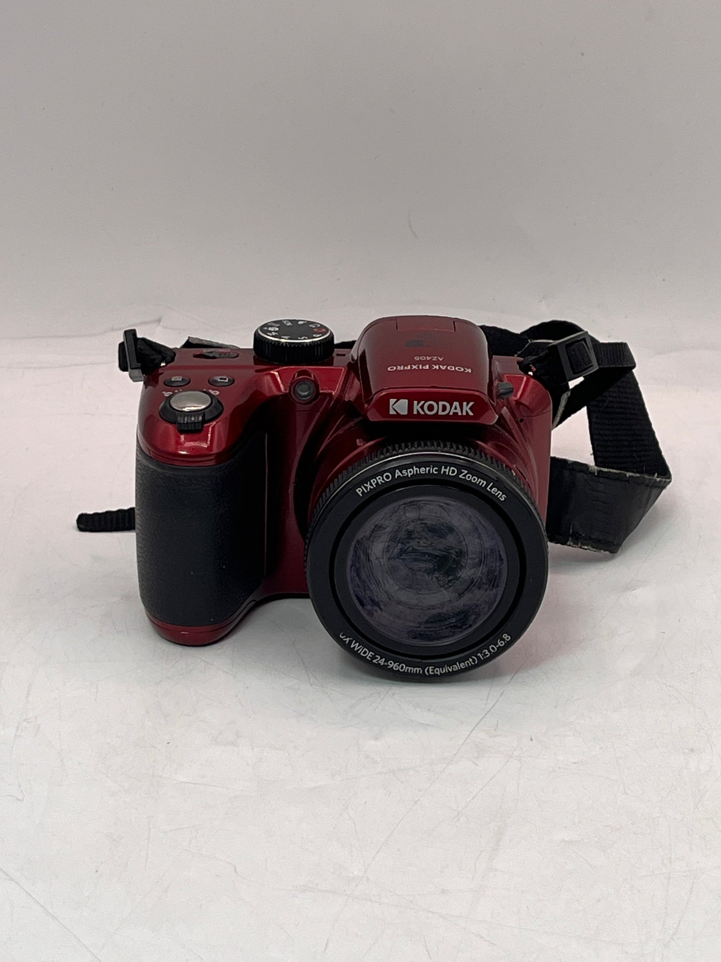 Kodak PIXPRO AZ405 Digital Camera 40X Zoom 20MP 1080P in Red