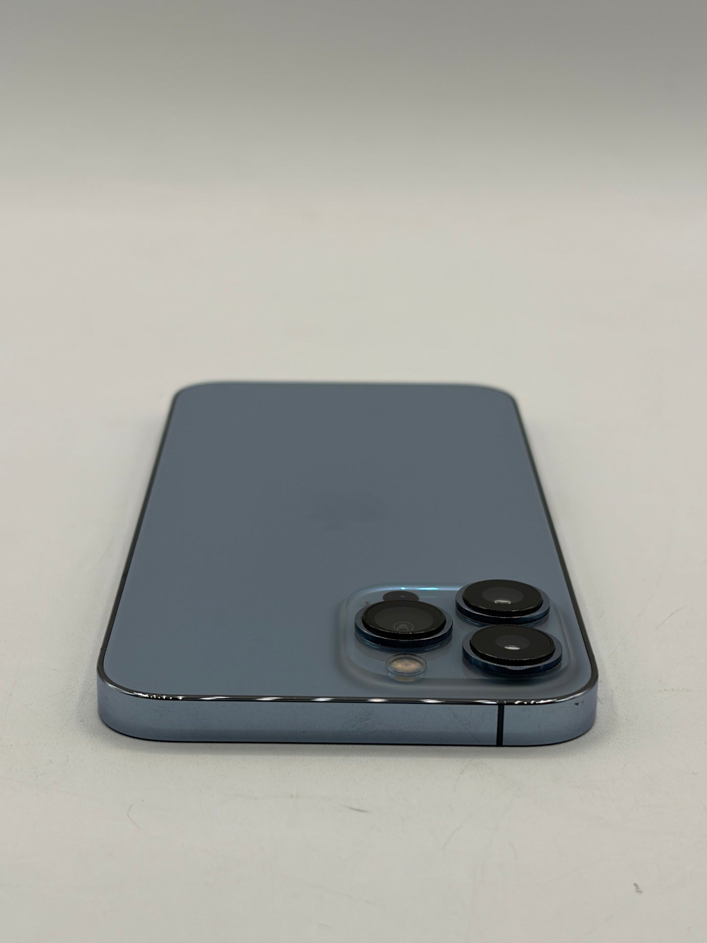 Unlocked Apple iPhone 13 Pro Max 128GB 6.7" A2484 NLF53LL/A - Blue 84% BH