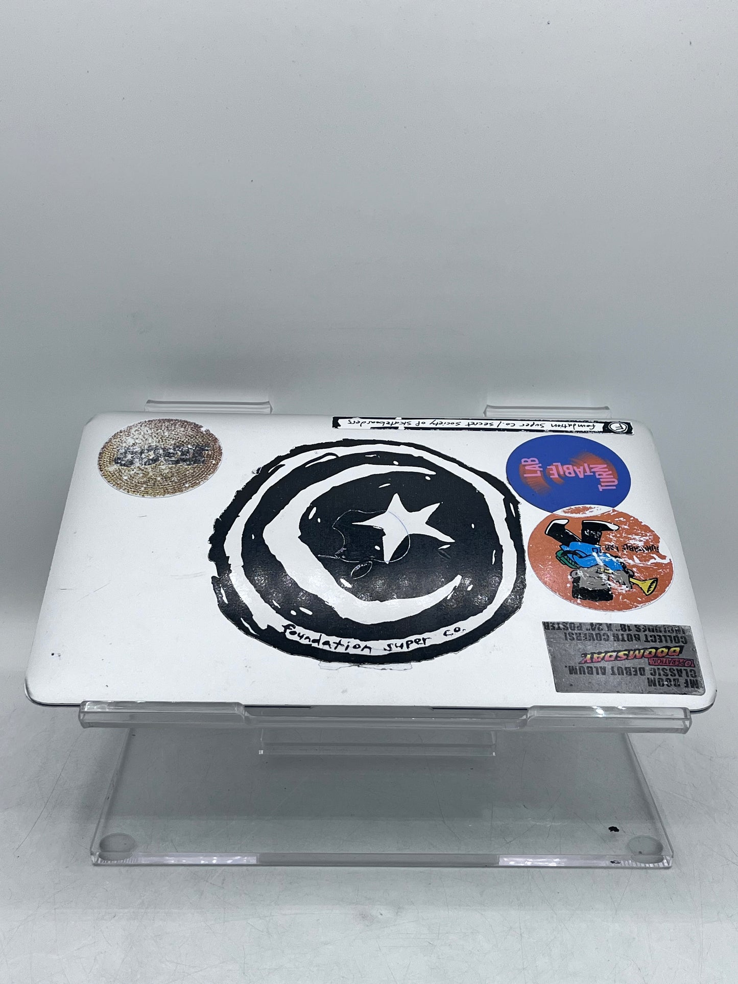 Apple MacBook Air A1465 Mid 2013 11.6"  Core i5 1.4GHz 4GB 128GB - Silver