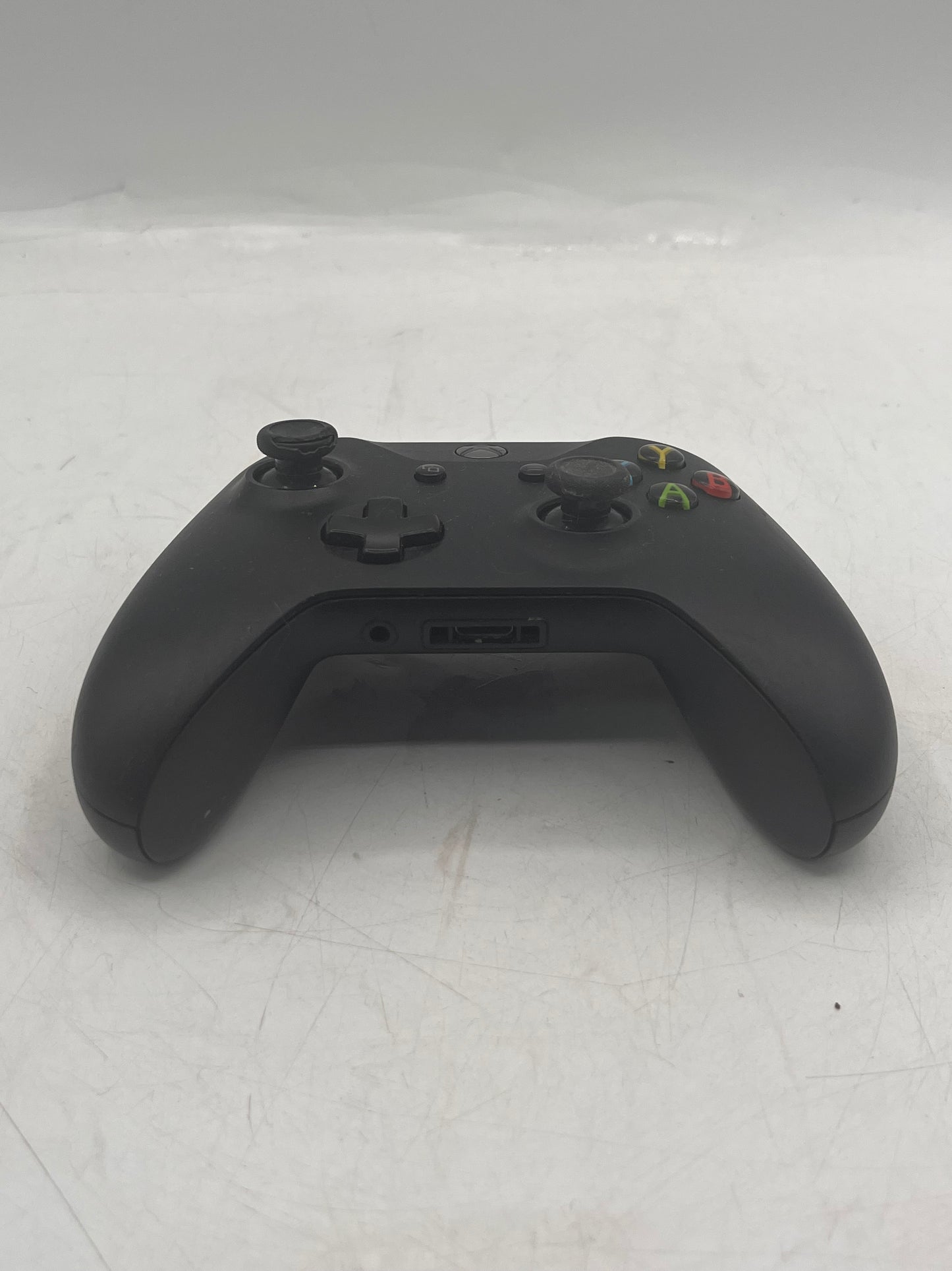 Sony PS4 Slim CUH-2215B 1TB Console w/ Controller Broken