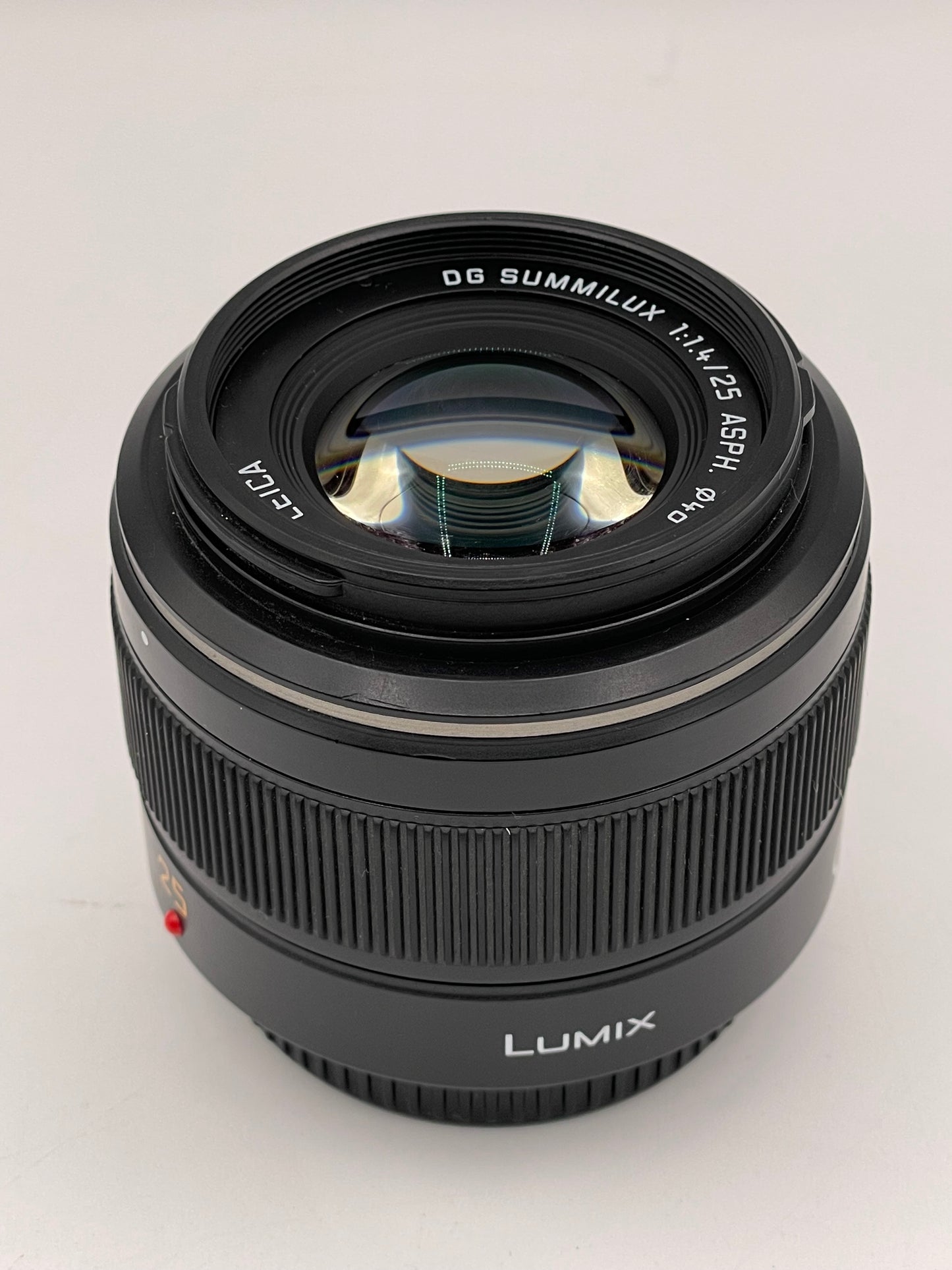PANASONIC LEICA DG SUMMILUX 25mm/F1.4 ASPH. H-X025 - Excellent w/ Hood&Caps