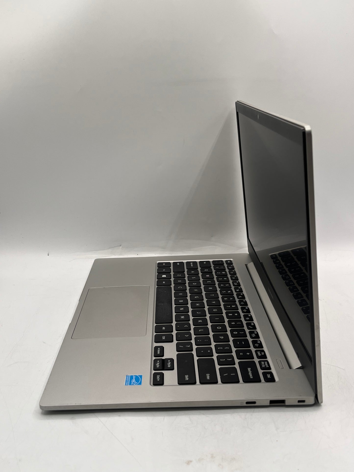 Samsung Galaxy Book Go 14-inch 2021 Snapdragon 7c Gen 2 4GB 128GB Laptop - Broken Silver