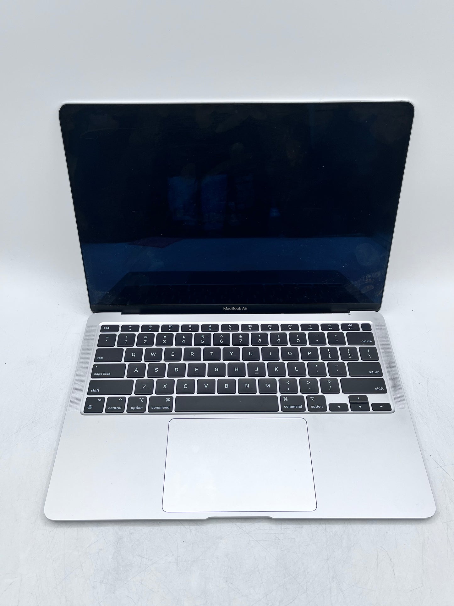 2020 Apple MacBook Air 13.3" M1  8GB 256GB A2337 MGN93LL/A Remotely Managed