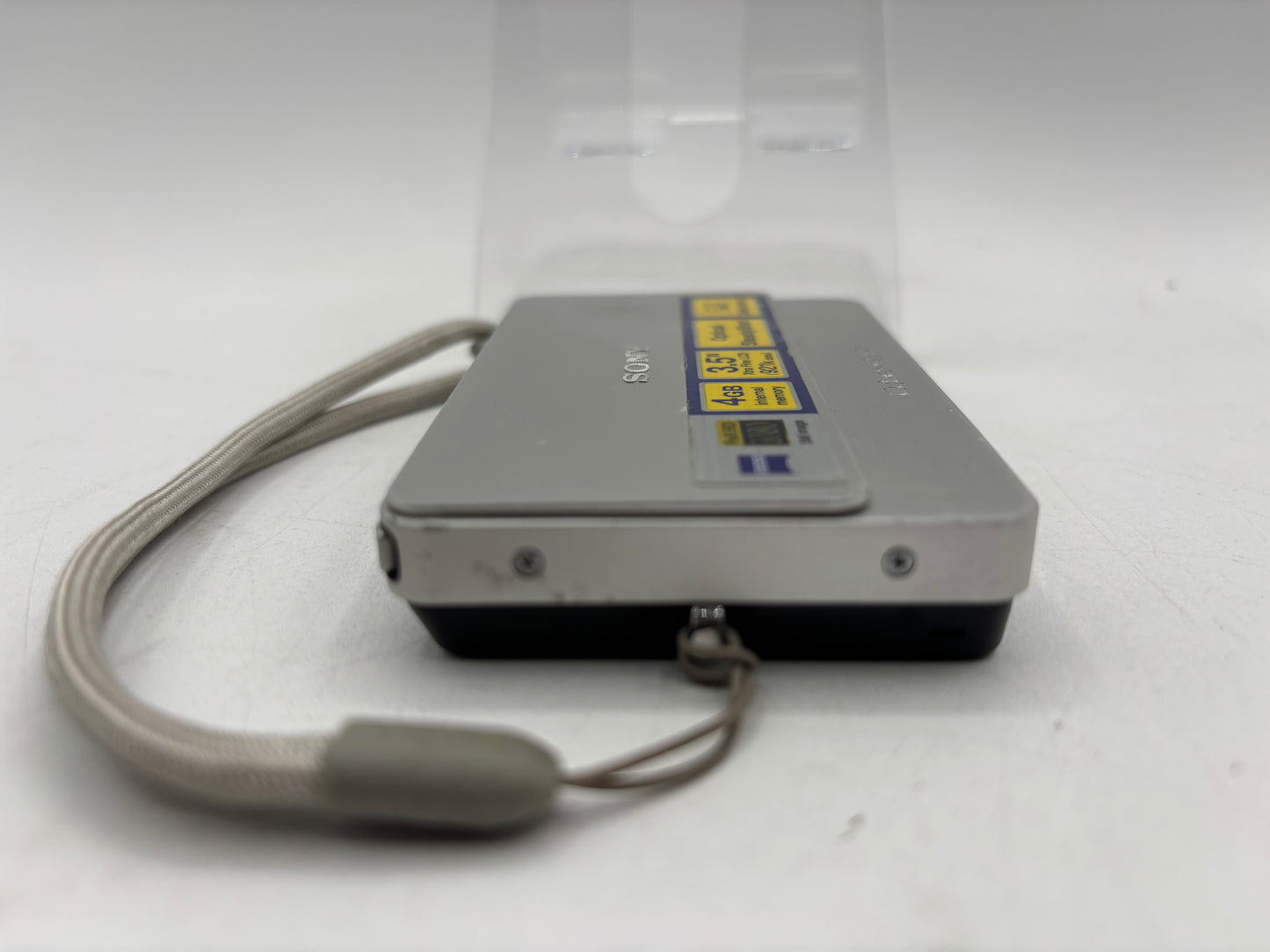 SONY Cyber-Shot DSC-T700 10.1MP 4.0x Optical Zoom Digital Camera, Gray (FREE SHIPPING)