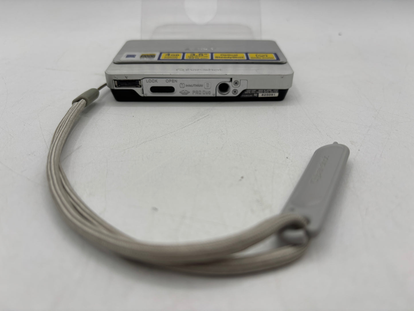 SONY Cyber-Shot DSC-T700 10.1MP 4.0x Optical Zoom Digital Camera, Gray (FREE SHIPPING)