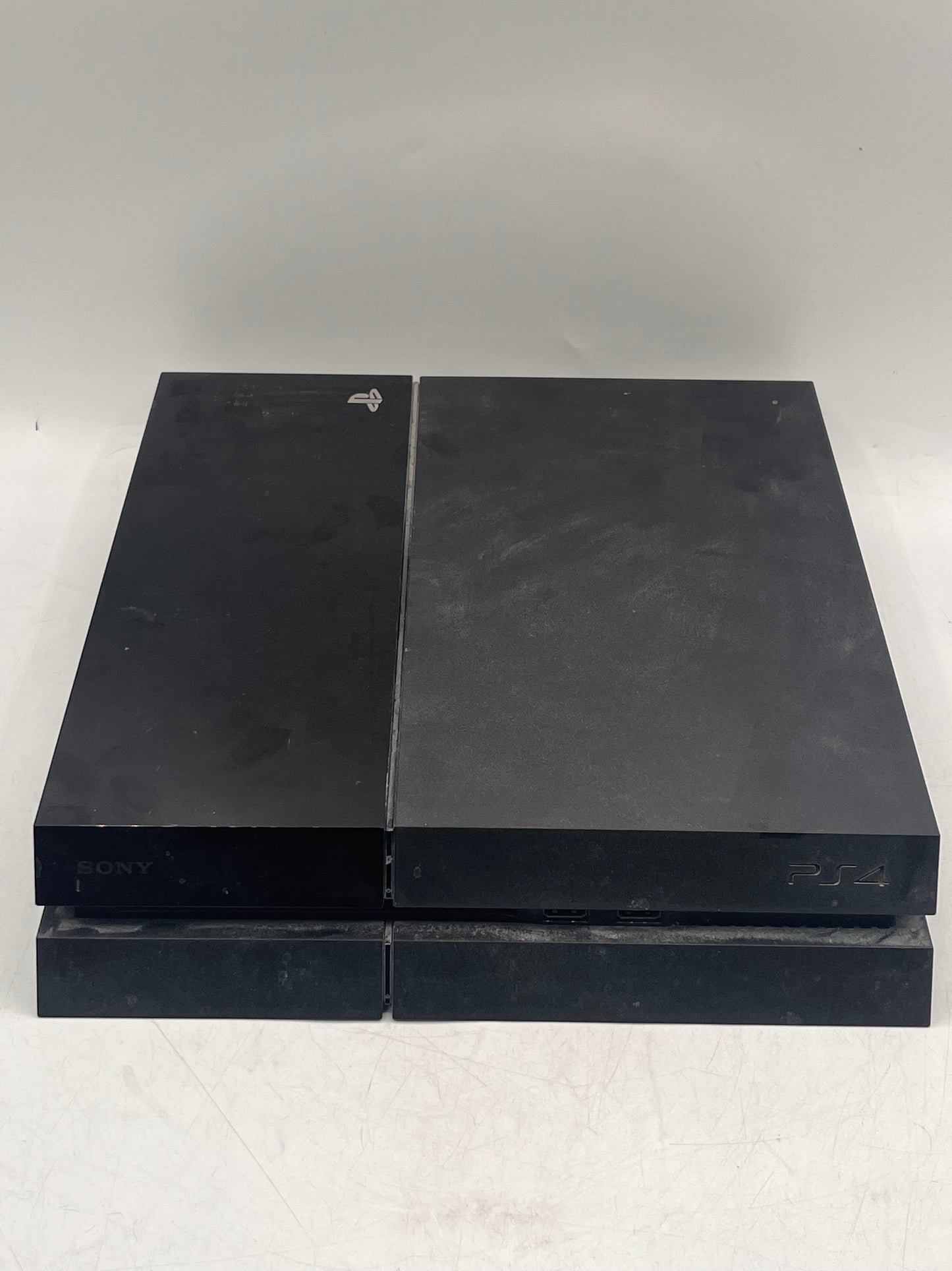 Sony PlayStation 4 CUH-1001A 500GB Black Console with Controller, Cables and a Game