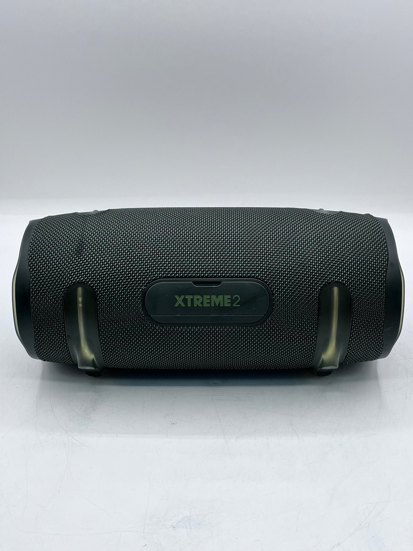 JBL Xtreme 2 Waterproof Portable Bluetooth JBLXTREME2BLKAM Speaker Green  Used