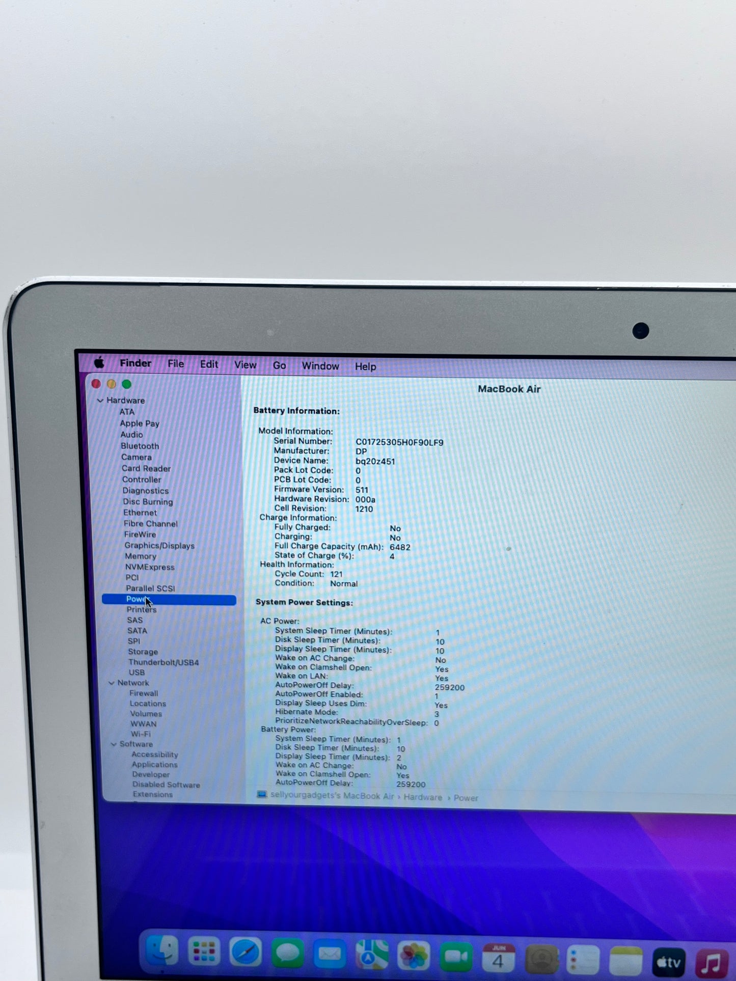 Apple MacBook Air 13" 2017 1.8 GHZ Core i5 A1466 8GB RAM 128GB SSD