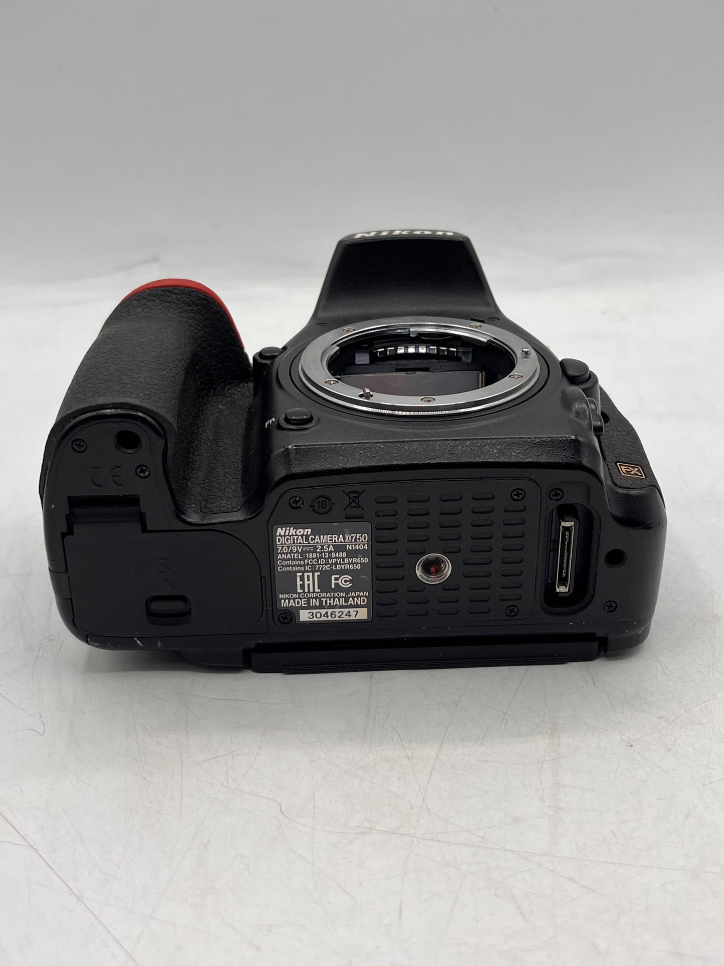 Nikon D750 24.3 MP Digital SLR Camera - Black (Body Only) Tested Excellent