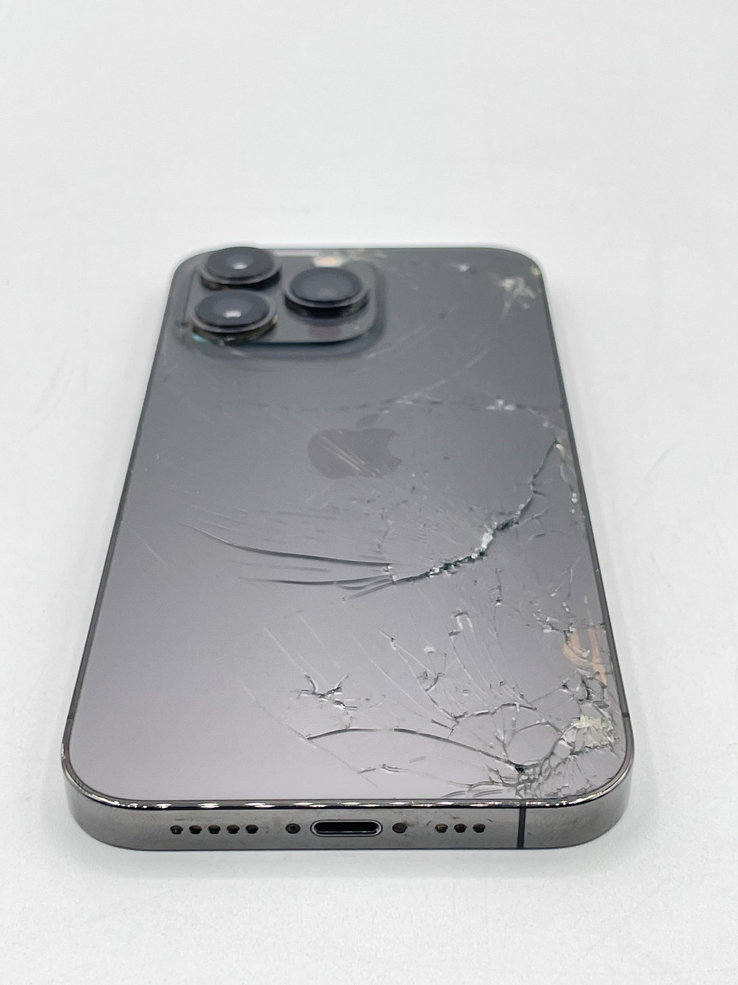 Unlocked Apple iPhone 13 Pro A2483 MLR63LL/A 256GB Space Gray