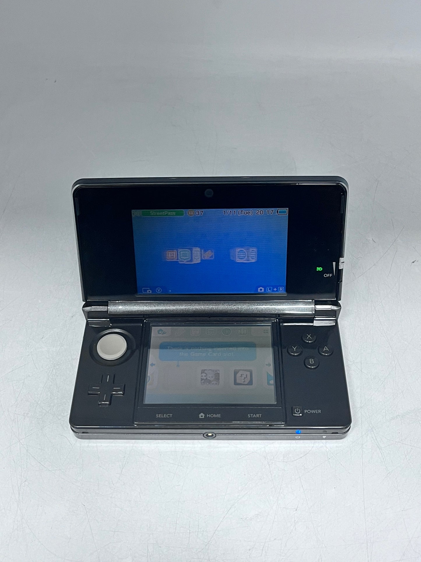Nintendo 3DS CTR-001 2011 Handheld System - Black