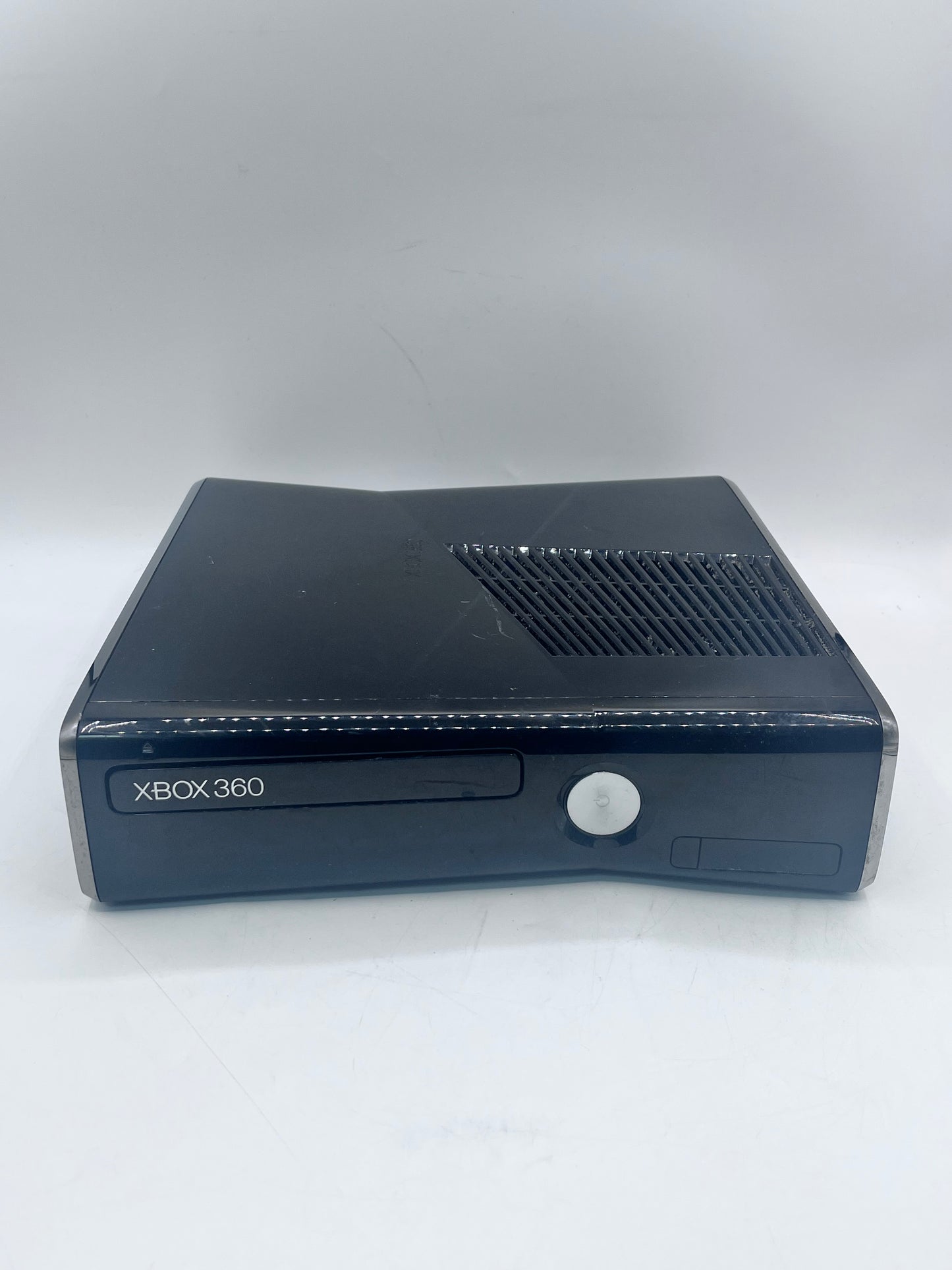 Microsoft Xbox 360 S 1439 Video Game System 250GB Black
