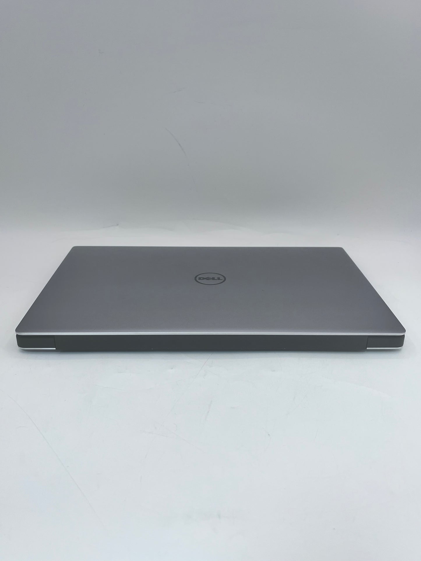 Dell XPS 13 9343 13" Core i3 5th Gen 4GB 128GB Black