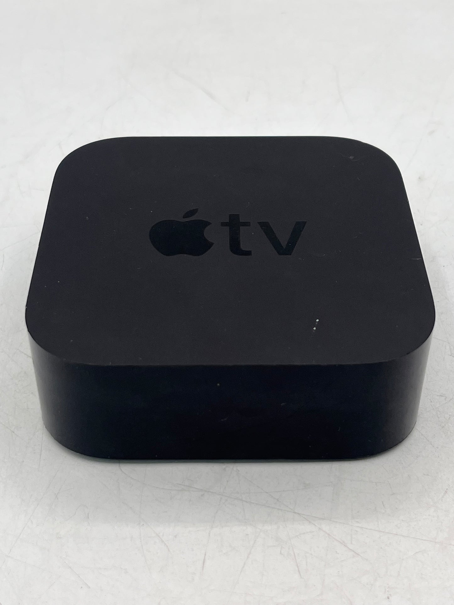 Apple TV 4K 2nd Gen 32GB A2169 Smart Media Streamer Silver Siri Remote