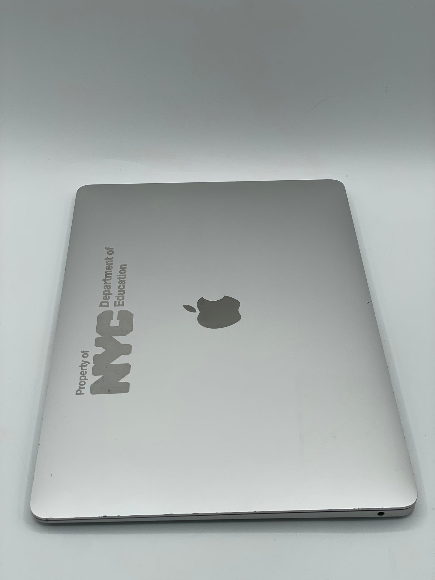 2020 Apple MacBook Air 13.3" M1 7C 8GB 128GB A2337 REMOTELY MANAGED