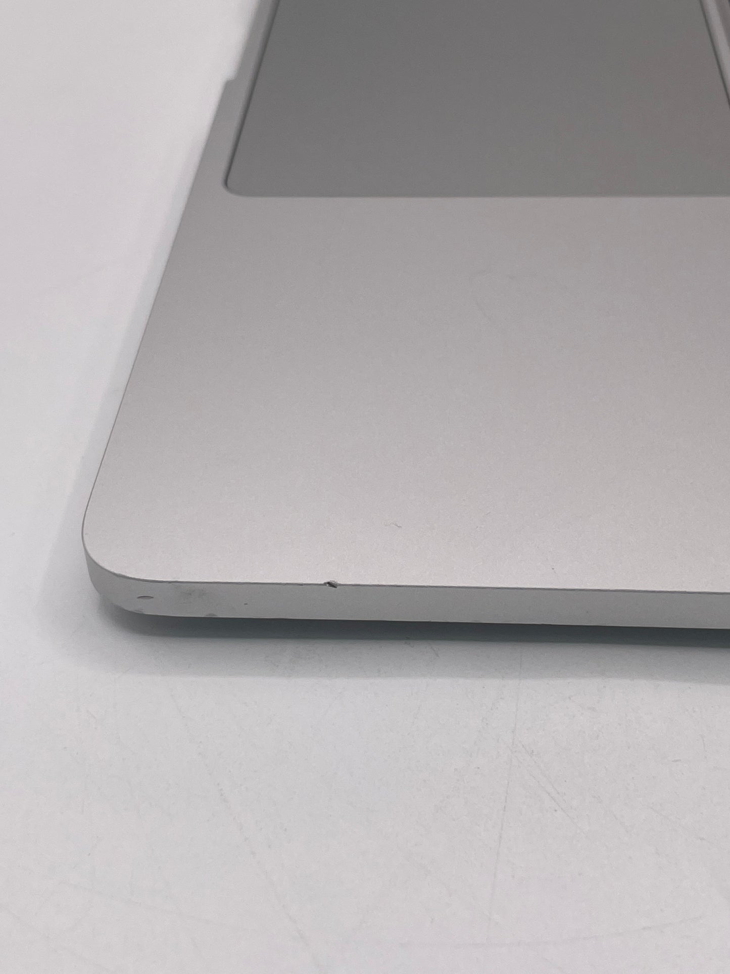 2020 Apple MacBook Pro 13.3" M1 8C 8GB 256GB A2338 REMOTELY MANAGED