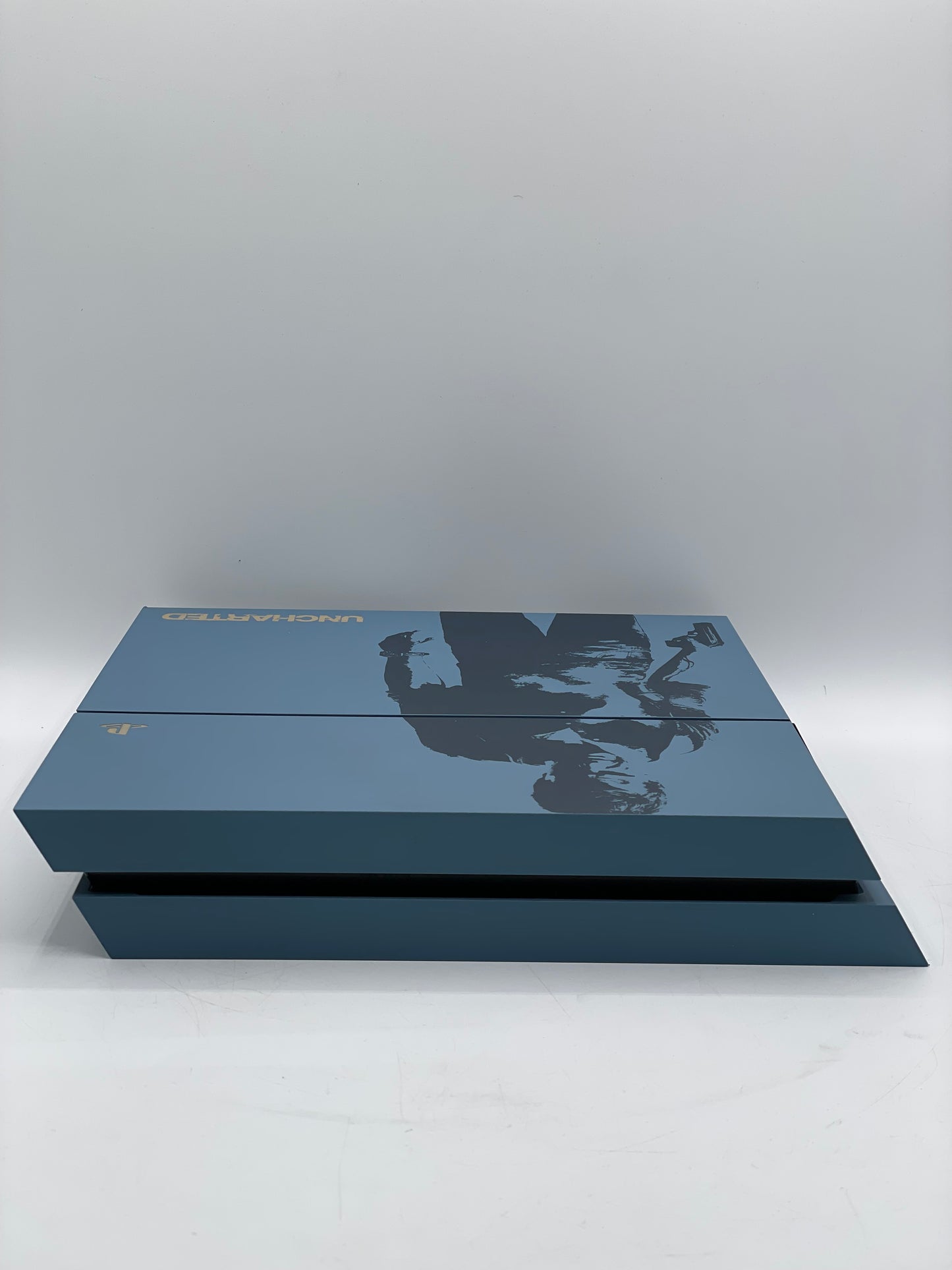 Sony PlayStation 4 (PS4) (CUH-1215A) 500GB Uncharted 4 Limited Edition Console