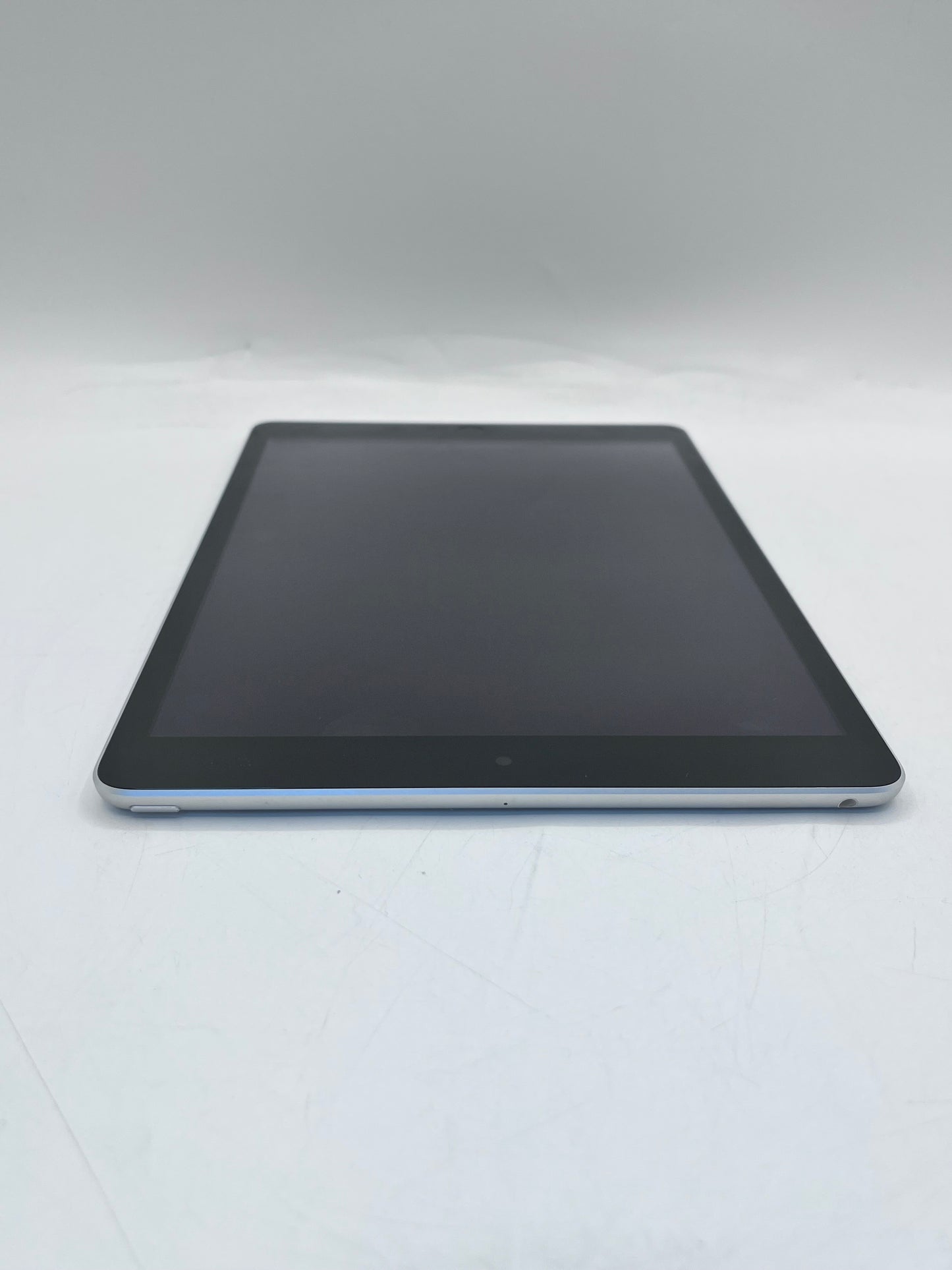 Apple iPad (9th Gen) A2602 MK2P3LL/A 10.2" 256GB Space Gray