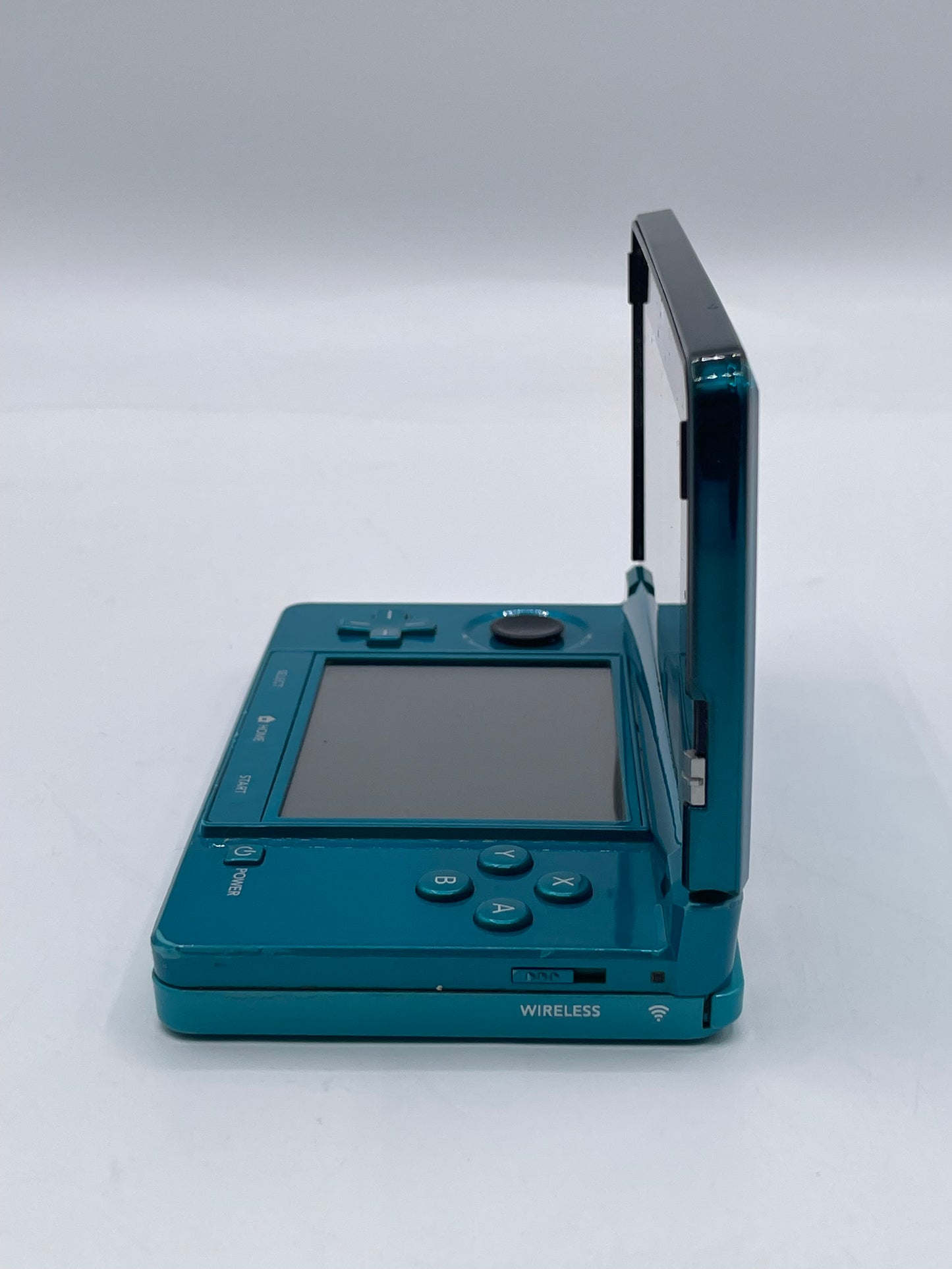 Nintendo 3DS Blue CTR-001 2011 Video Game System