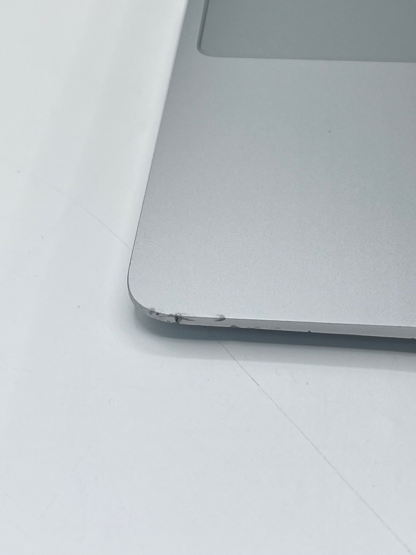 2020 Apple MacBook Air 13.3" M1 7C 8GB 128GB A2337 REMOTELY MANAGED