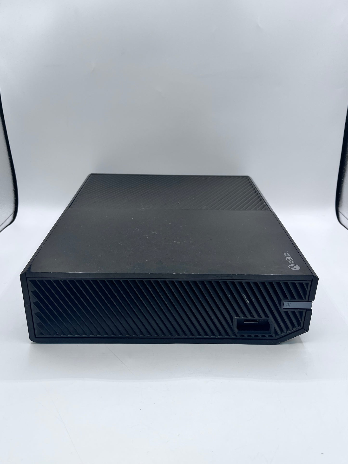 Microsoft Xbox One (1540) 2013 500GB Video Game System Black