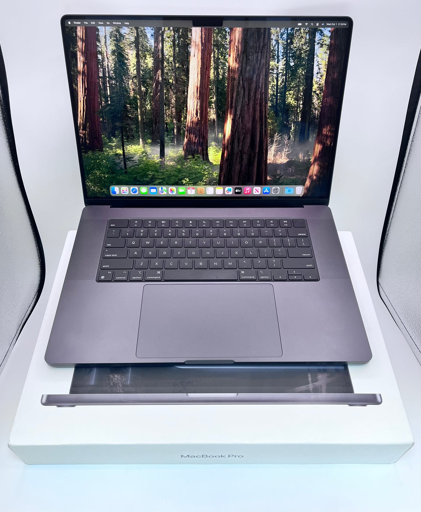 Apple MacBook Pro 16" M4 Pro 24GB 512GB A3403 MX2X3LL/A LOW CYCLE COUNT - Space Gray