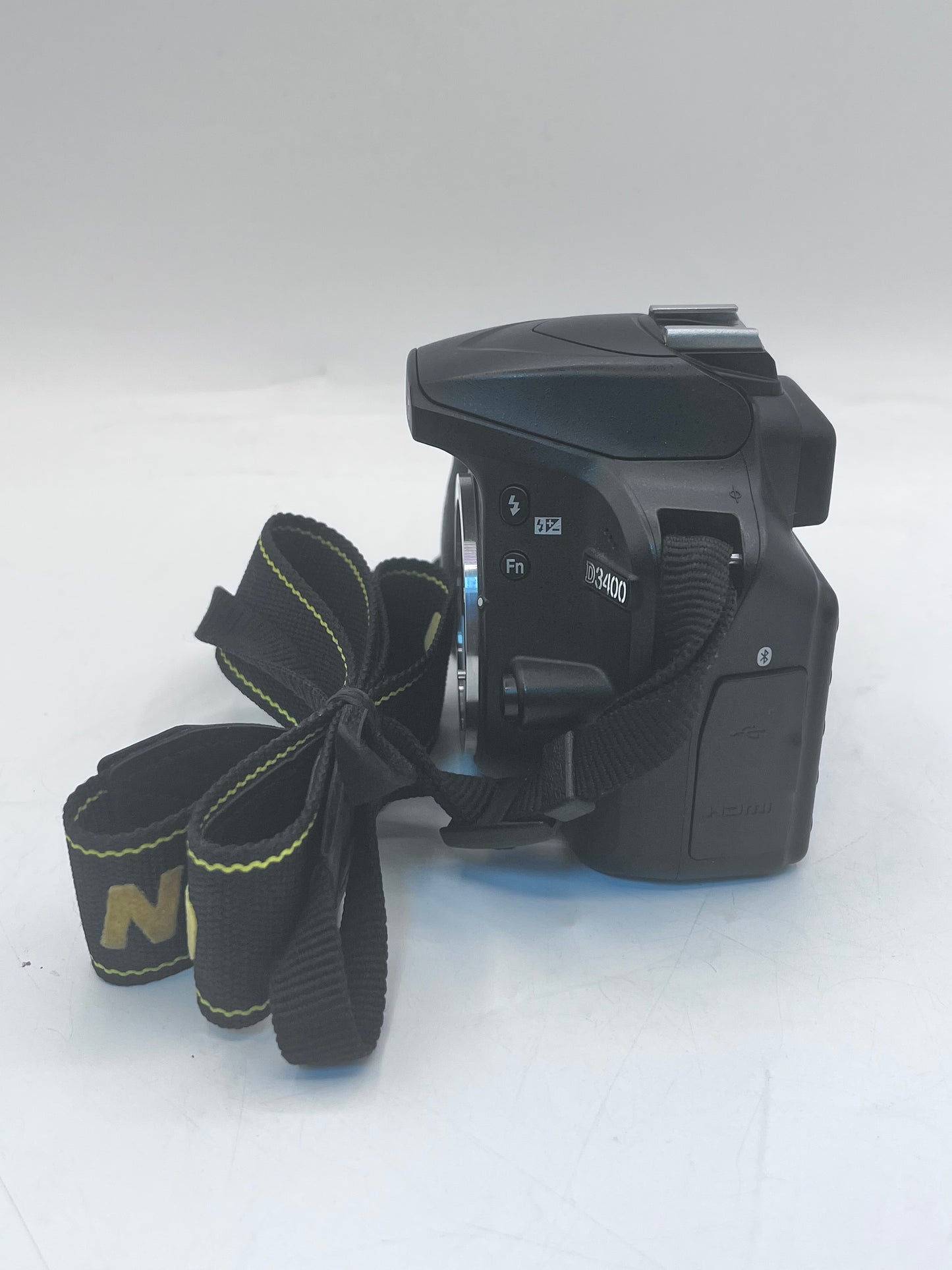 Nikon D3400 Digital Camera 24.2MP w/ Nikon DX VR AF-P NIKKOR 18-55mm 1:3.5-5.6G Lens Black