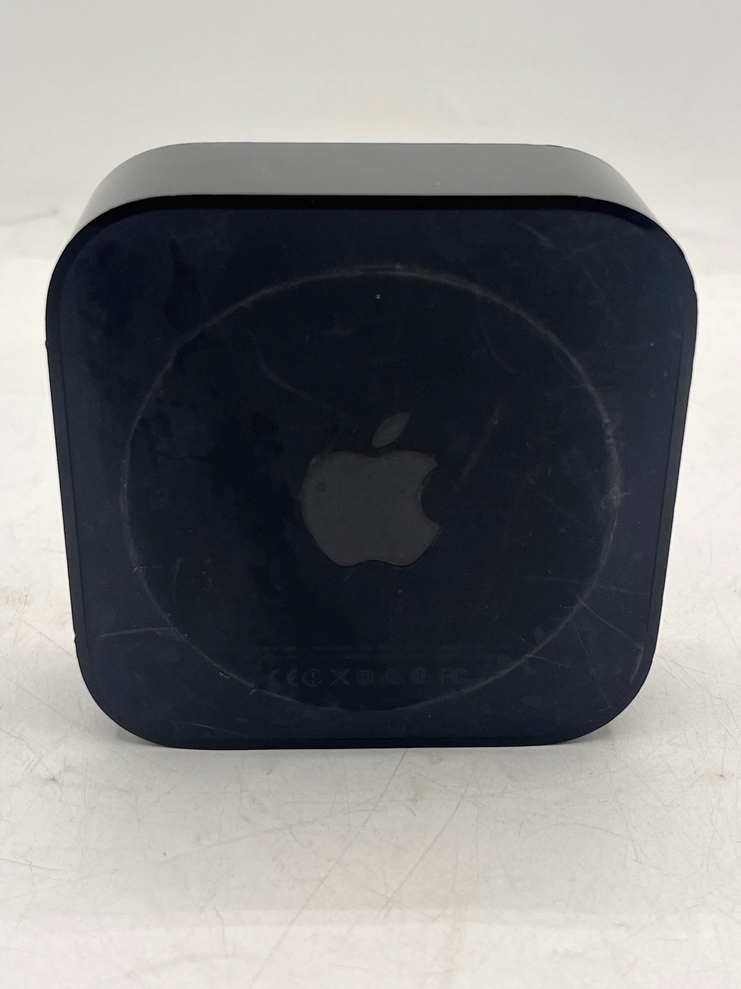 Apple TV 32GB Wi-Fi MGY52LL/A A1625 Black