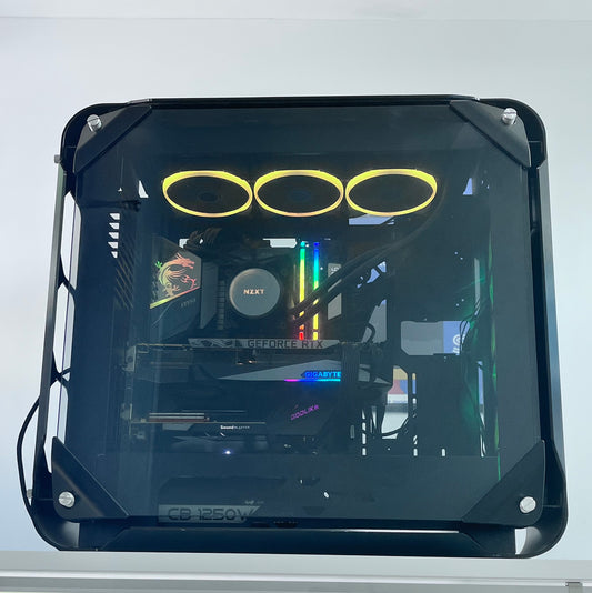 iBuyPower Custom Desktop with RTX 3090 & i9-10900K 32GB RAM 1TB SSD - Black