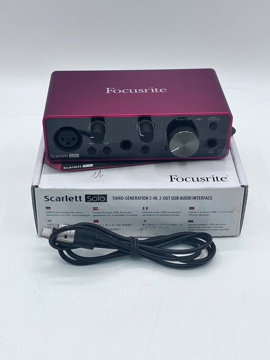 Focusrite Scarlett Solo 3rd Gen 2-Channel Pro Audio Interface Excellent Condition