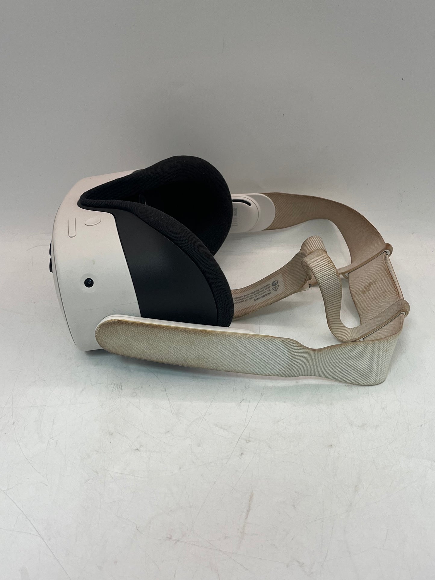 Meta Oculus Quest 3S All-In-One VR Headset 256GB - White