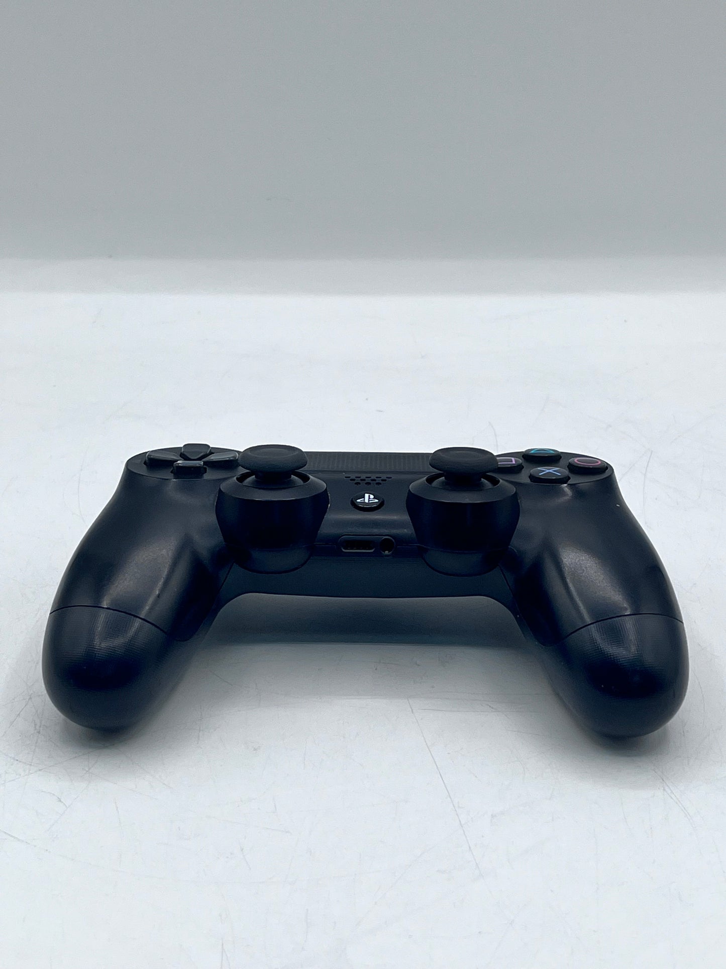 Sony PlayStation 4 (PS4) CUH-1001A Video Game System 500GB Black