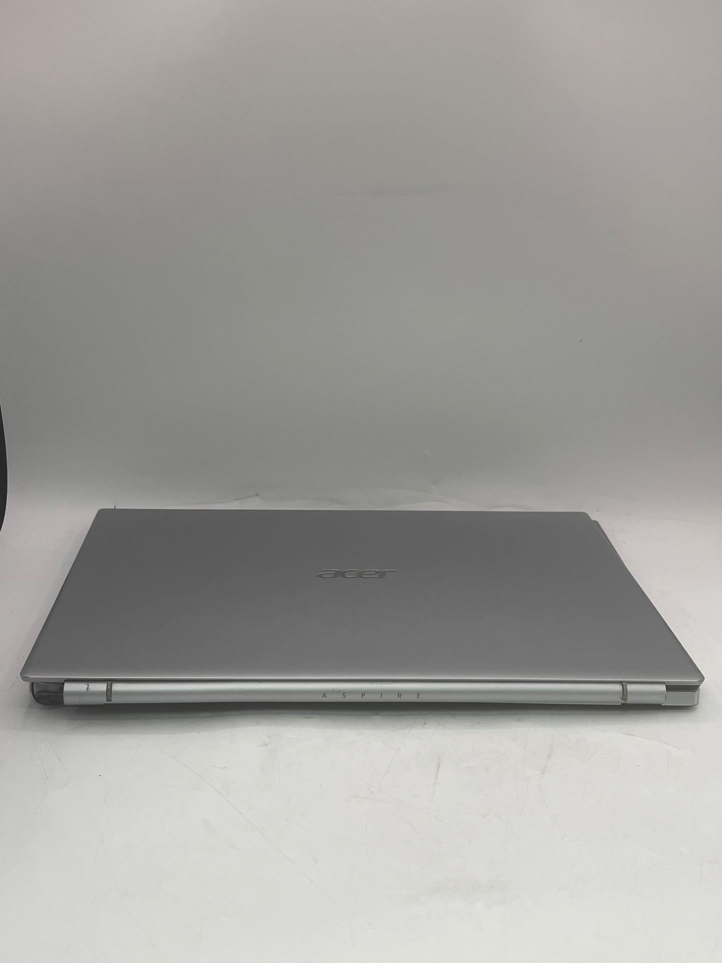 Acer Aspire 1 N20C5 15.6" Laptop Intel Celeron 4GB RAM 128GB Silver Broken NO CHARGER