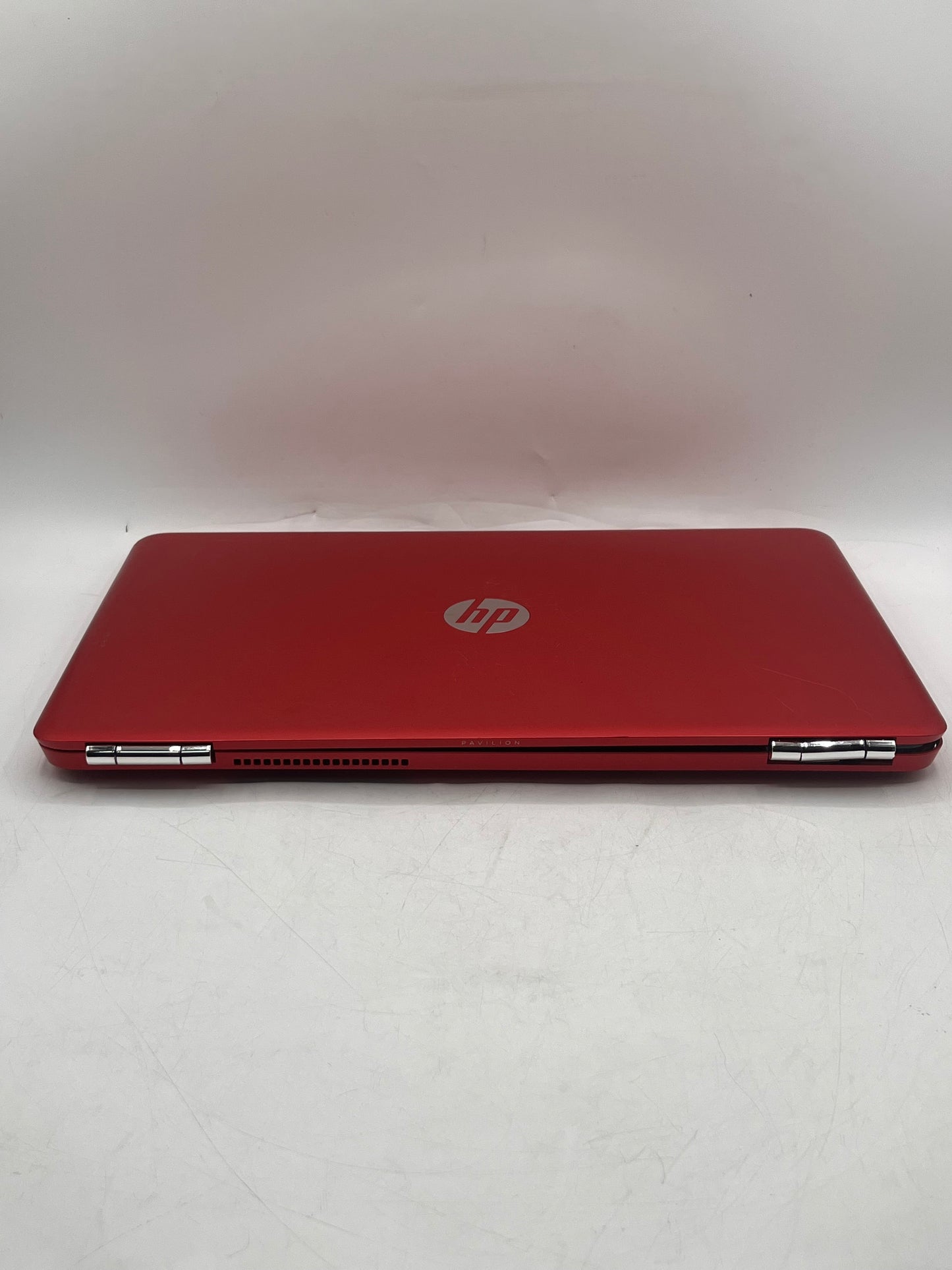 HP Pavilion 15-au0000 14" Laptop AMD Ryzen 5 16GB 512GB