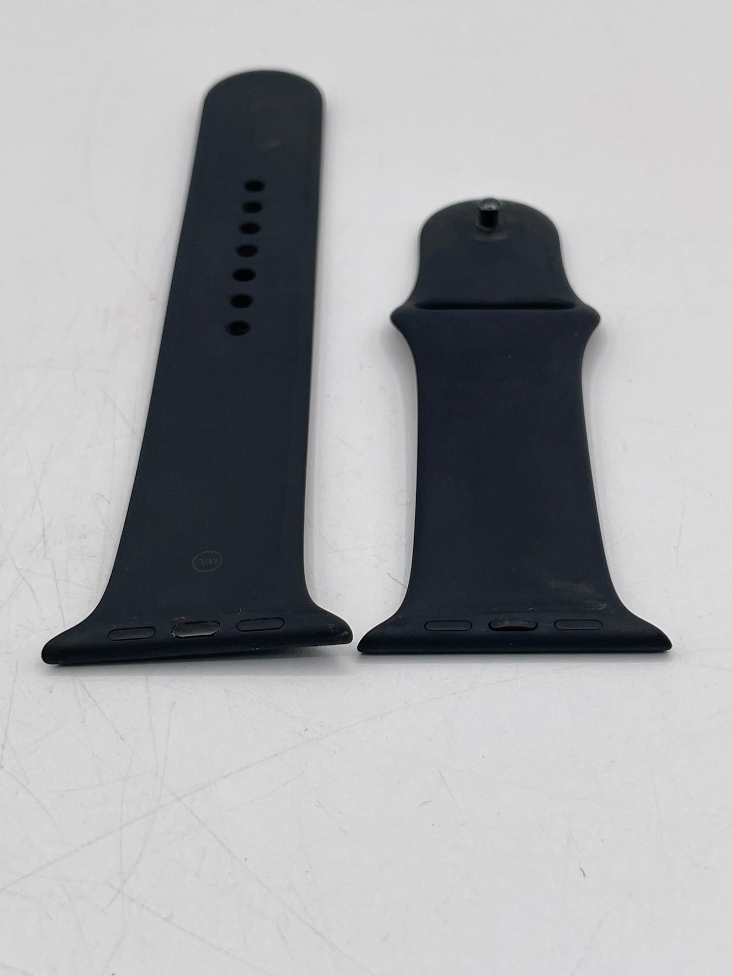 Apple Watch Series 5 40mm A2092 MWWQ2LL/A Space Gray Aluminium Case with Black Sport Band