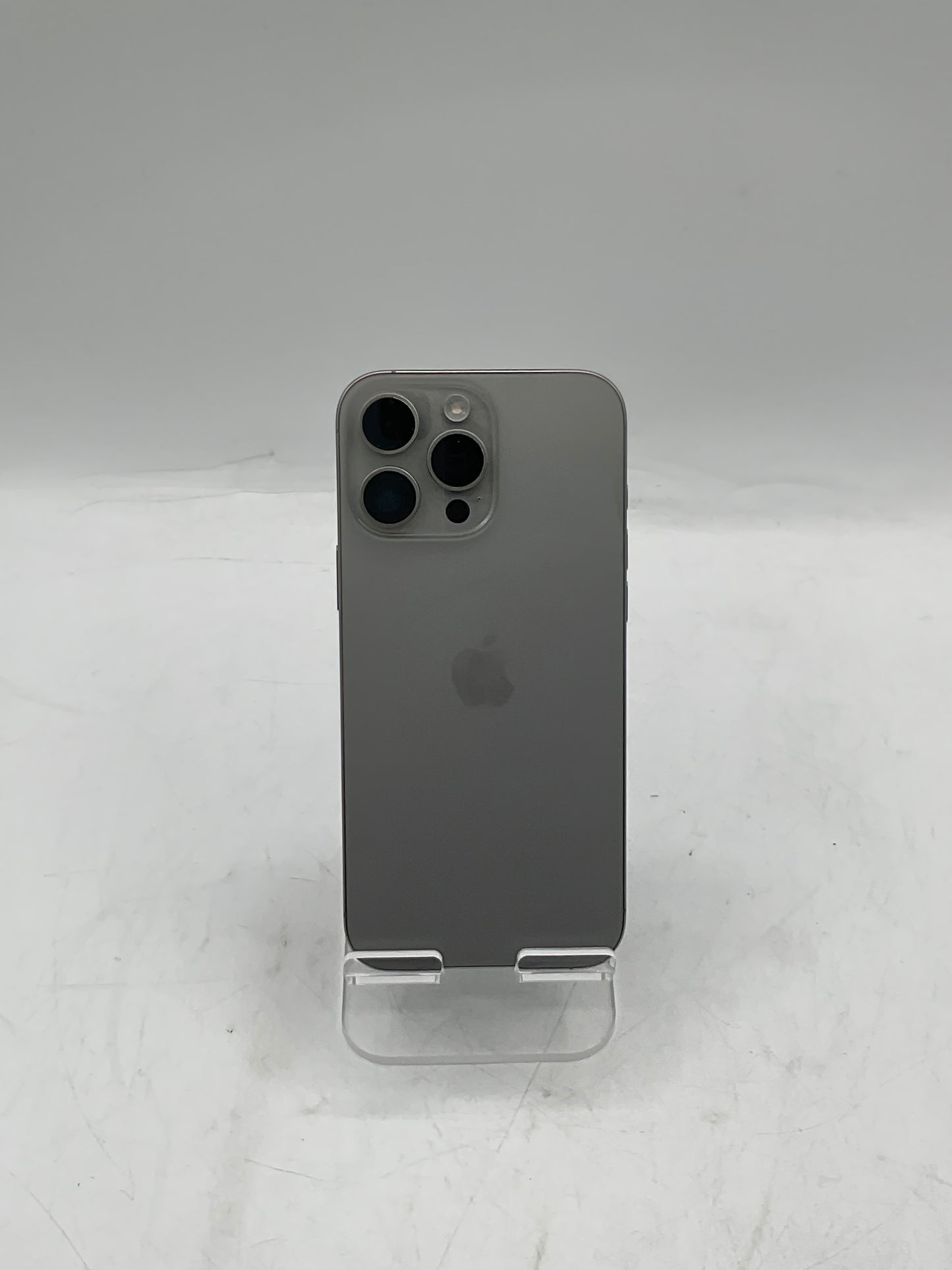 Unlocked Apple iPhone 16 Pro Max A3084 MYW63LL/A 256GB Natural Titanium 93% Battery Health