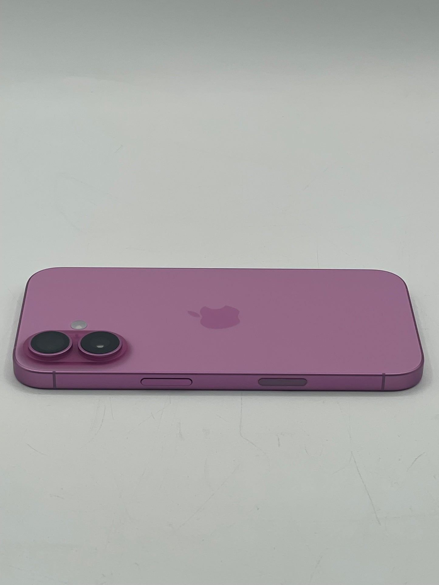 Unlocked Apple iPhone 16 6.1" 128GB Pink A3081 MYAR3LL/A 100% Battery, 14 CC