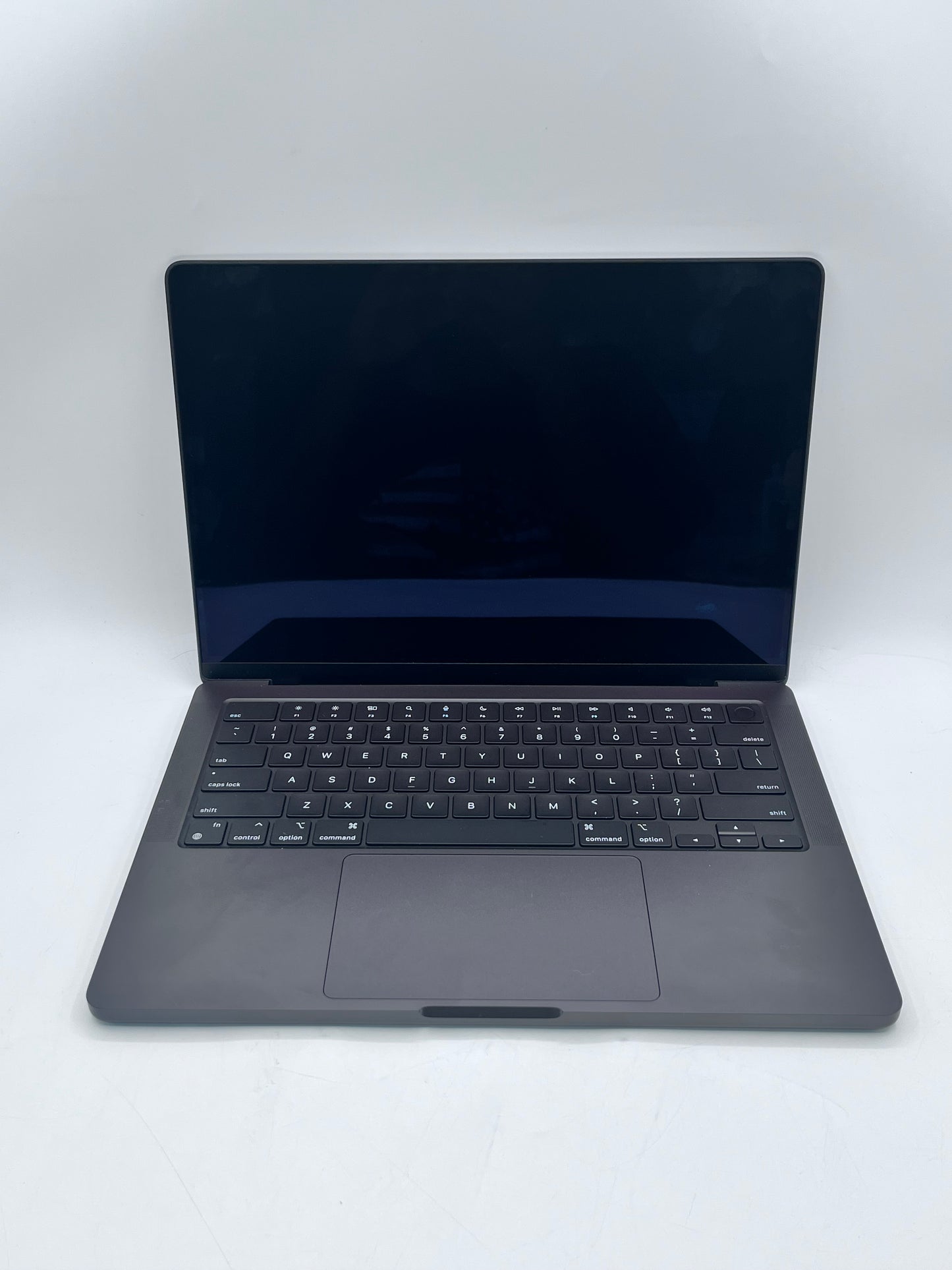 2024 Apple MacBook Pro 14" 11C M3 Pro 14C GPU A2918 MRX33LL/A 18GB 512GB SB READ