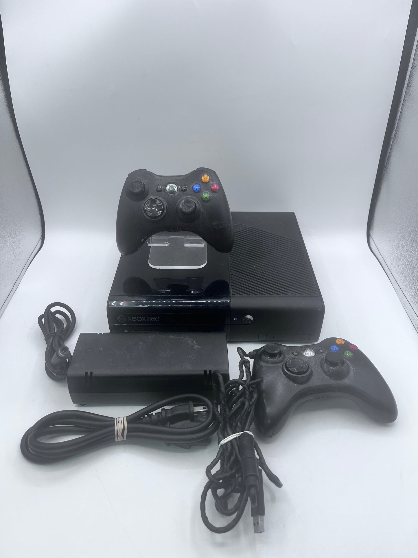 Microsoft Xbox 360 E 1538 2013 Video Game System with 2 Controllers Black
