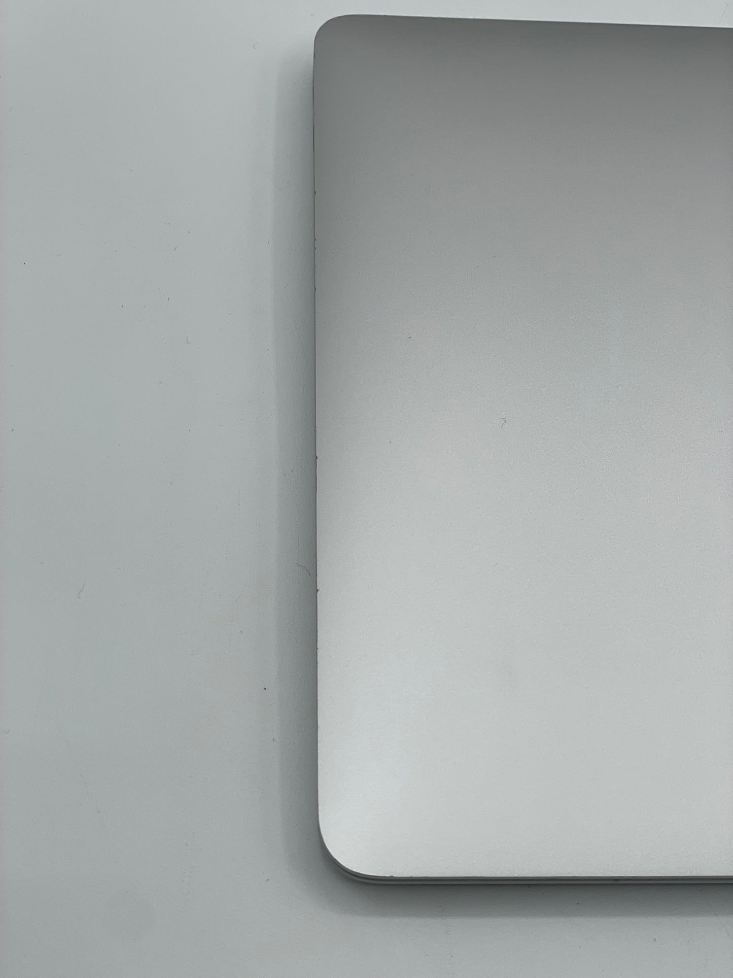 2020 Apple MacBook Air 13.3" M1 7C 8GB 256GB A2337 REMOTELY MANAGED