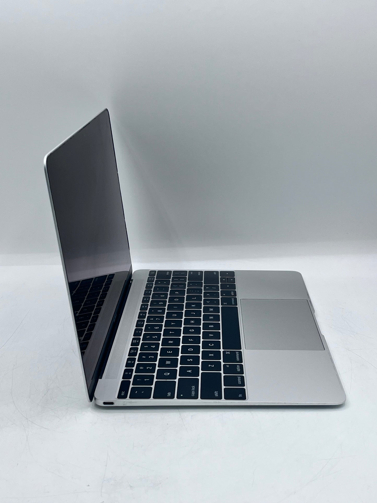 Apple MacBook 12'' Retina M3 2016  (A1534) MLHA2LL/A - 8GB RAM 256GB SSD-Silver