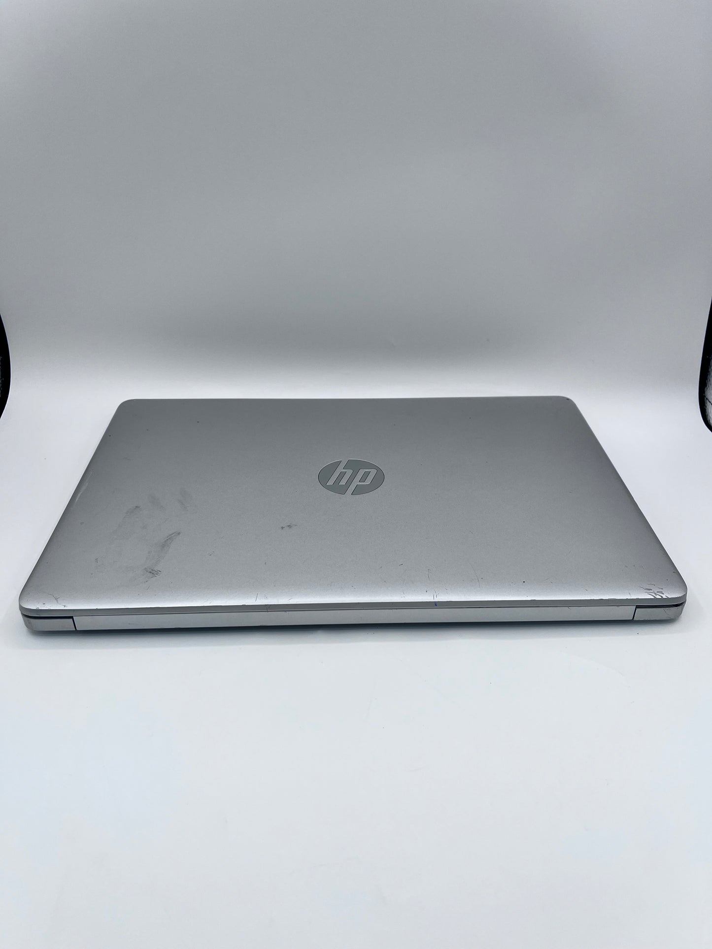 HP 15-dw1032nr Laptop Intel Celeron 1TB  8GB - Silver