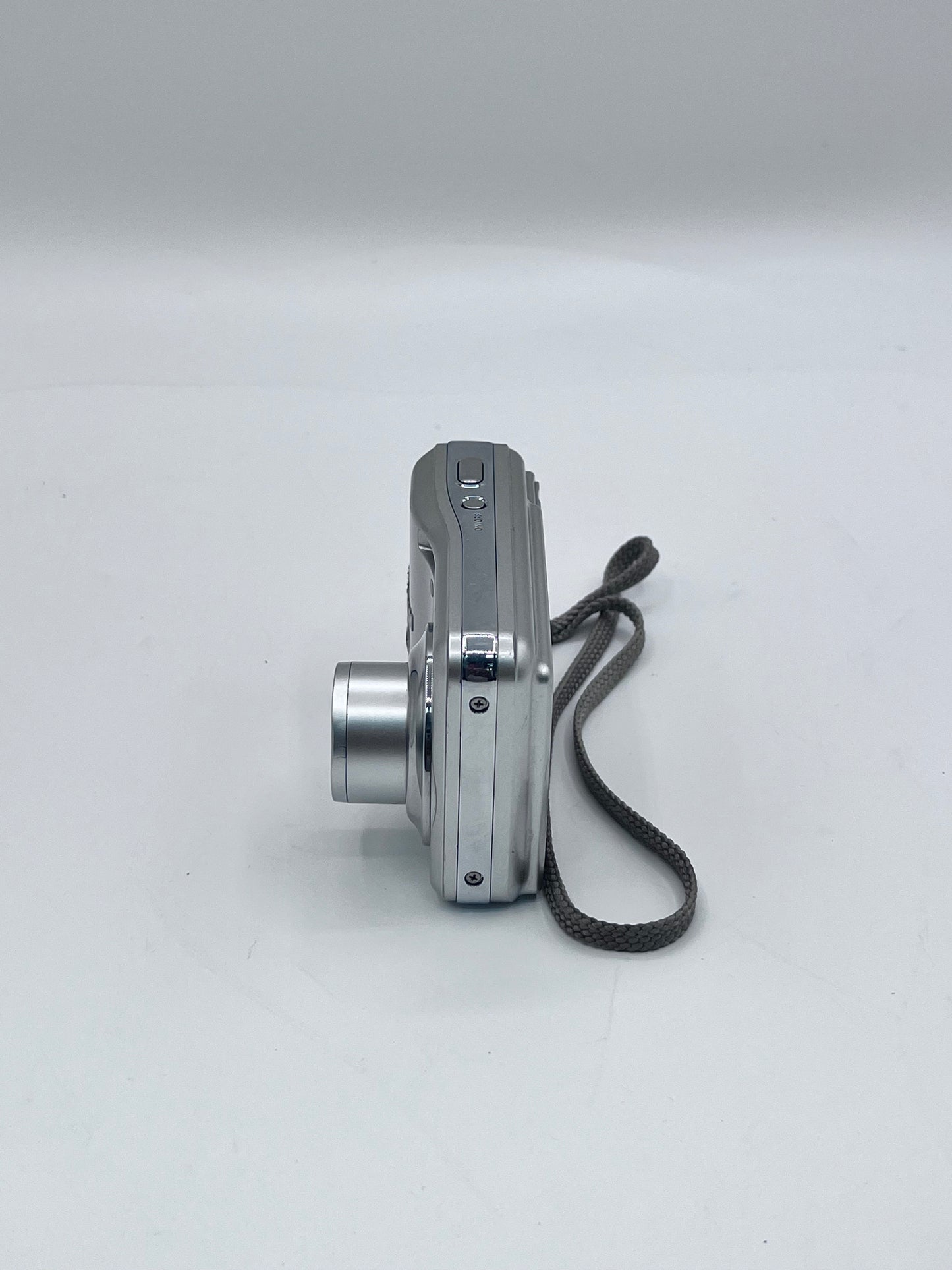 Fujifilm A170 10.2MP Digital Camera Silver READ