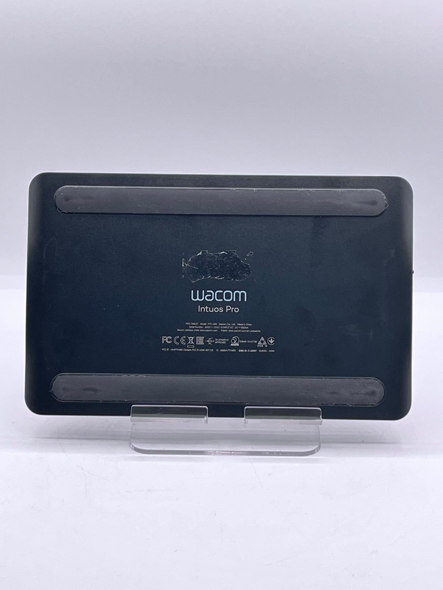 Wacom Intuos Pro Small Digital Graphic Drawing Pen Tablet PTH-460 UPTH460K0A