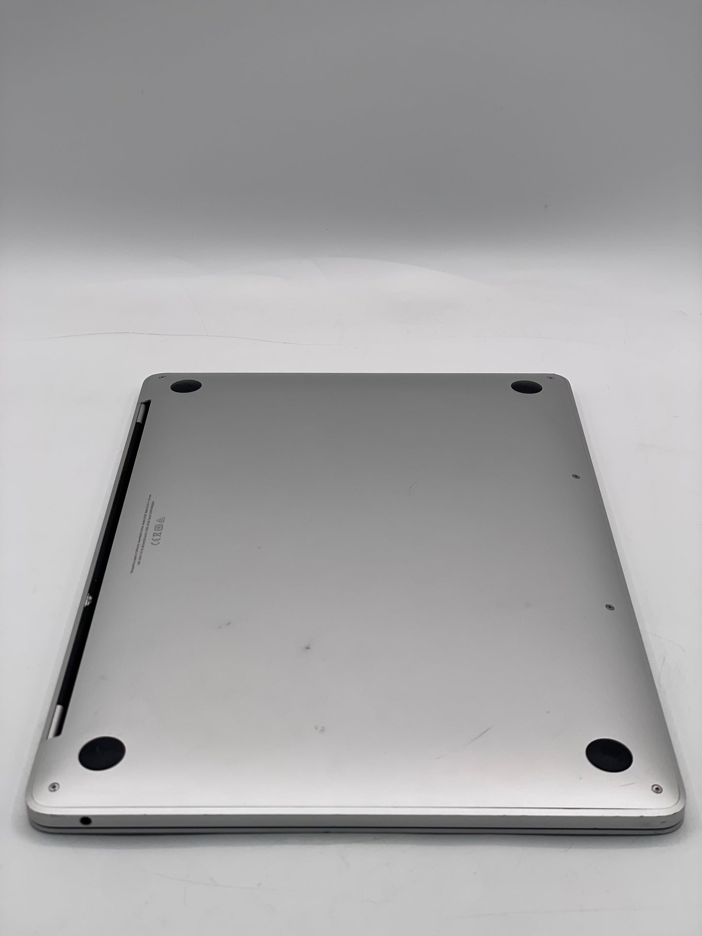 2020 Apple MacBook Pro 13.3" M1 8C 8GB 256GB A2338 REMOTELY MANAGED