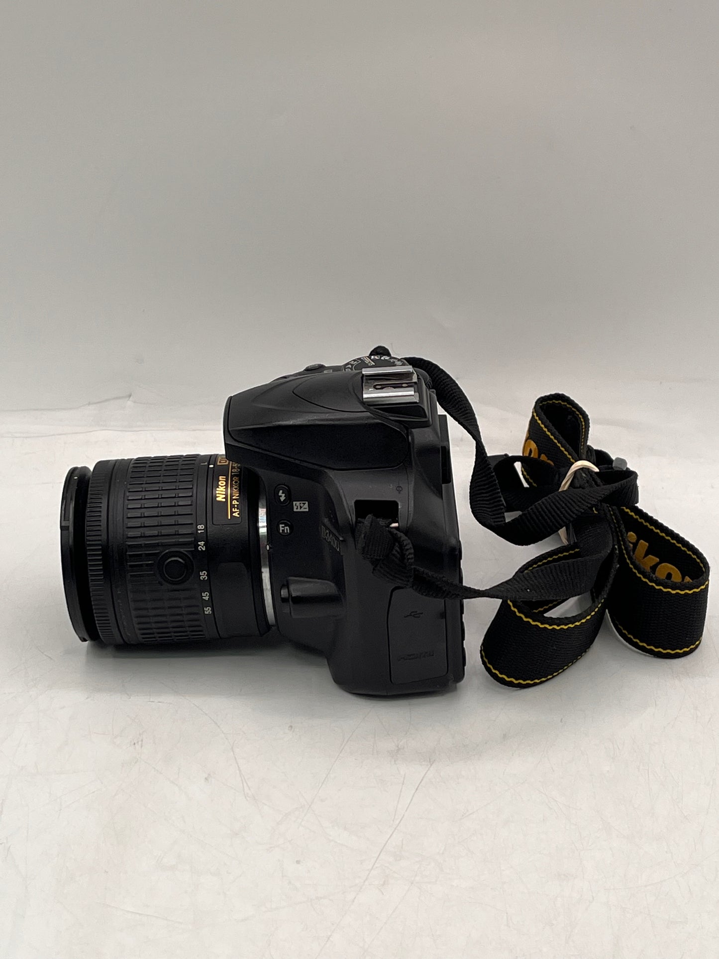 Nikon D3400 Digital Camera w/ 18-55mm 1:3.5-5.6G VR Lens - Black Tested Free Shipping