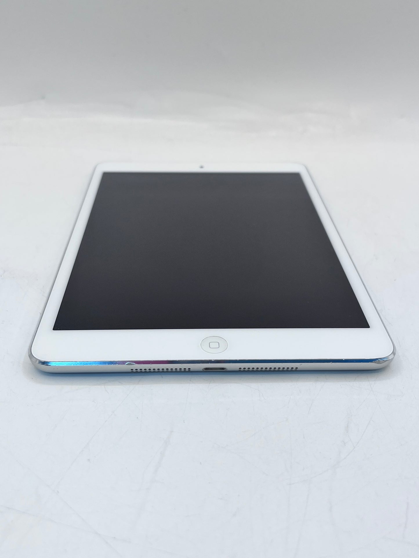 Unlocked Apple iPad Mini 2nd Gen A1490 MF074LL/A 16GB White