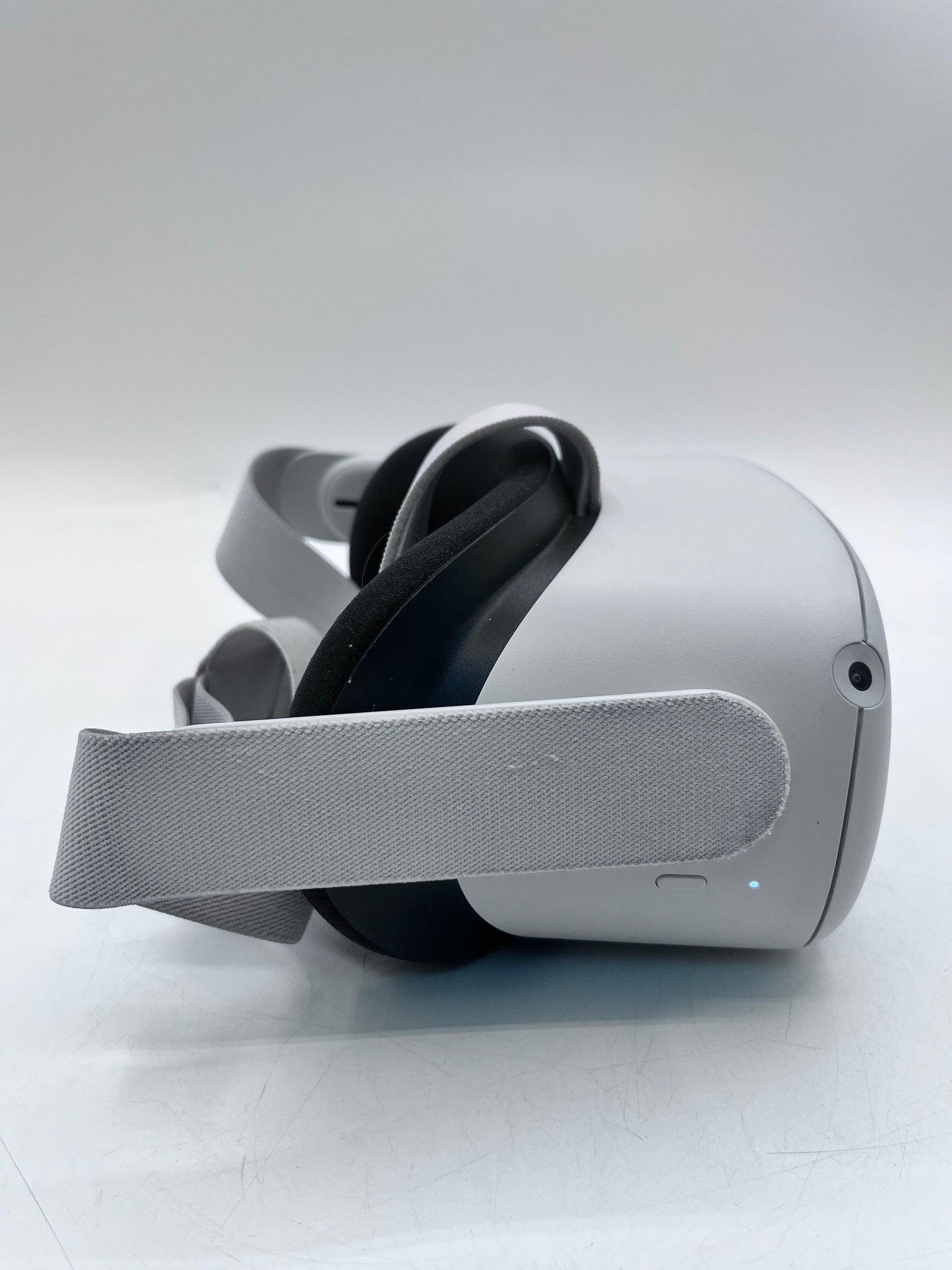Meta Oculus Quest 2 128GB Advanced All-In-One VR Headset - White Free Shipping