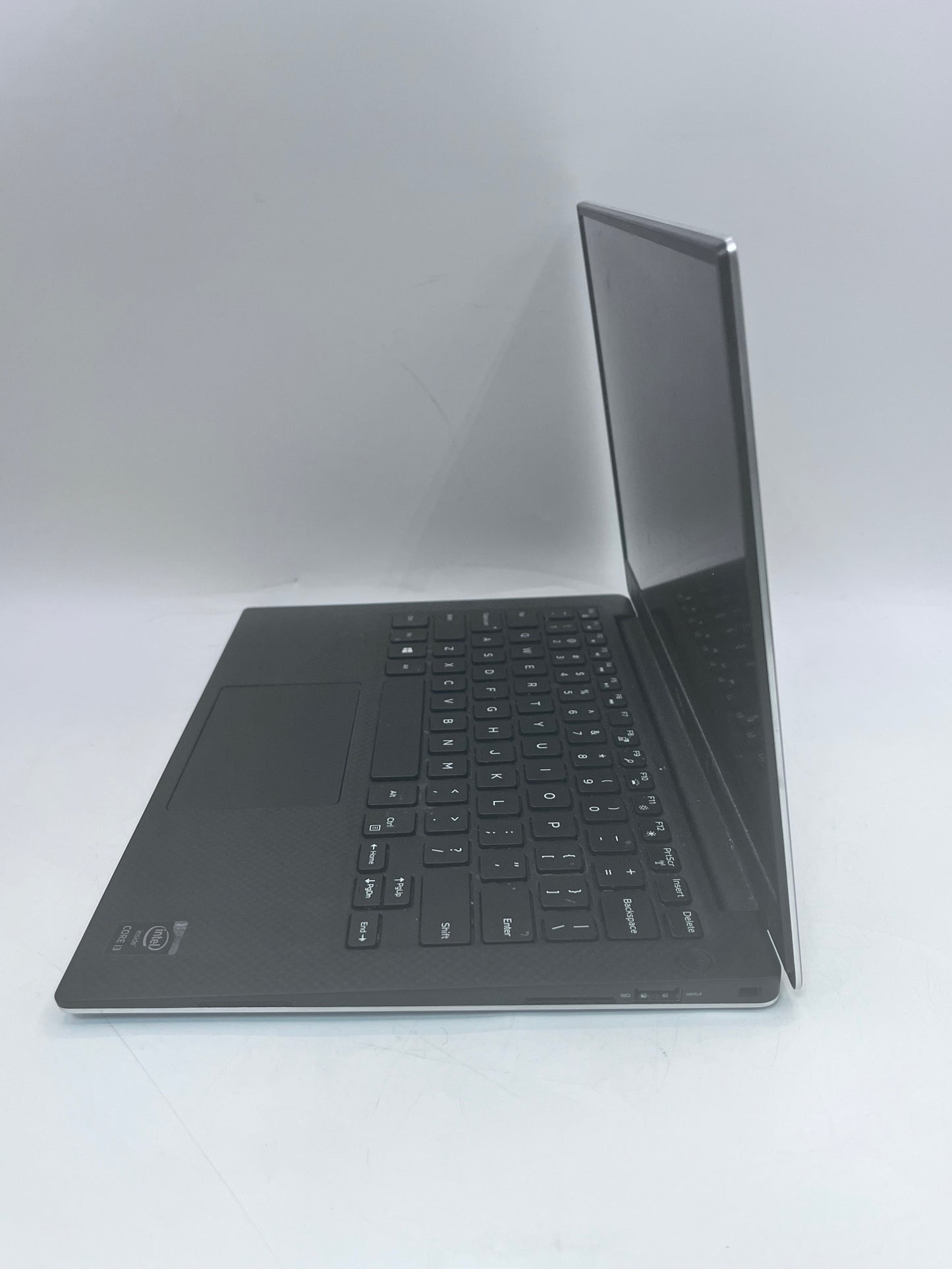 Dell XPS 13 9343 13" Core i3 5th Gen 4GB 128GB Black
